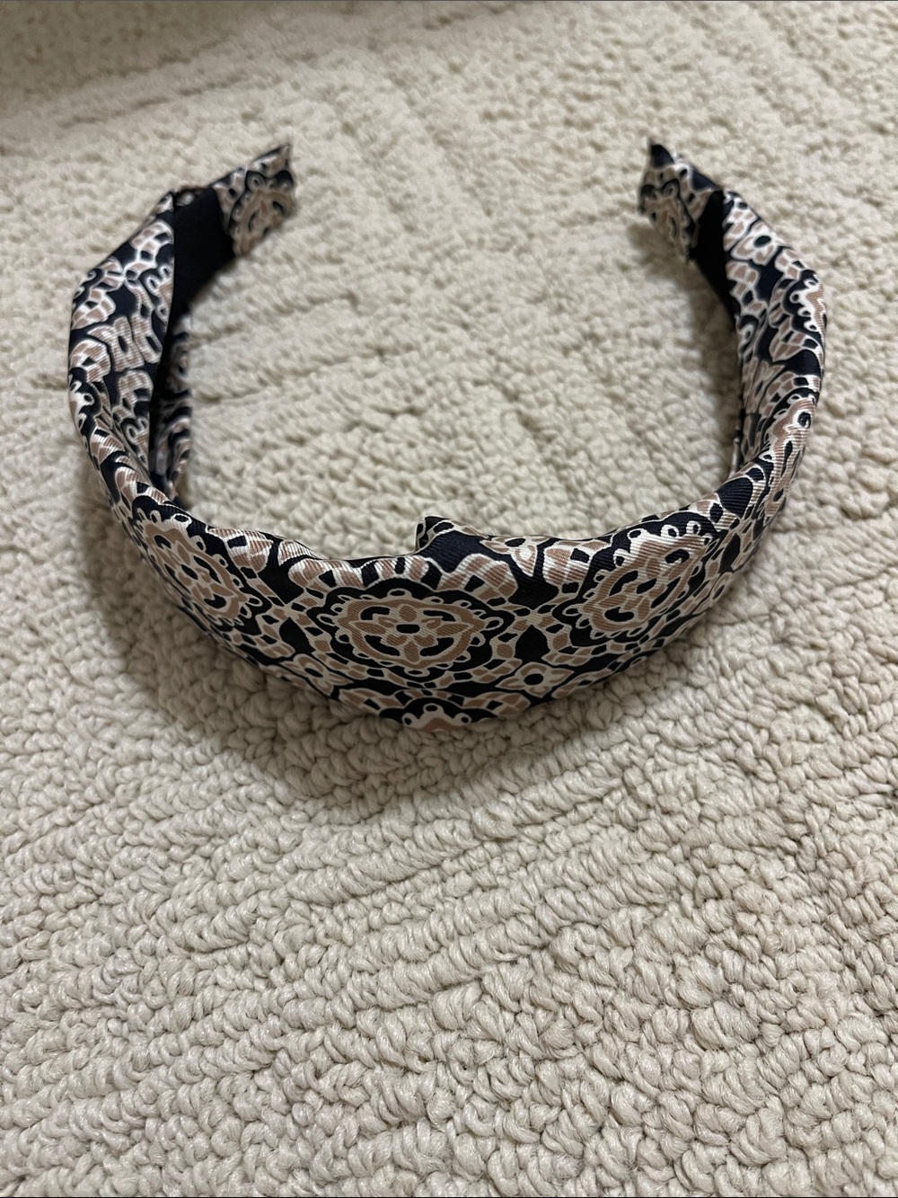 Banana Republic headband NWOT